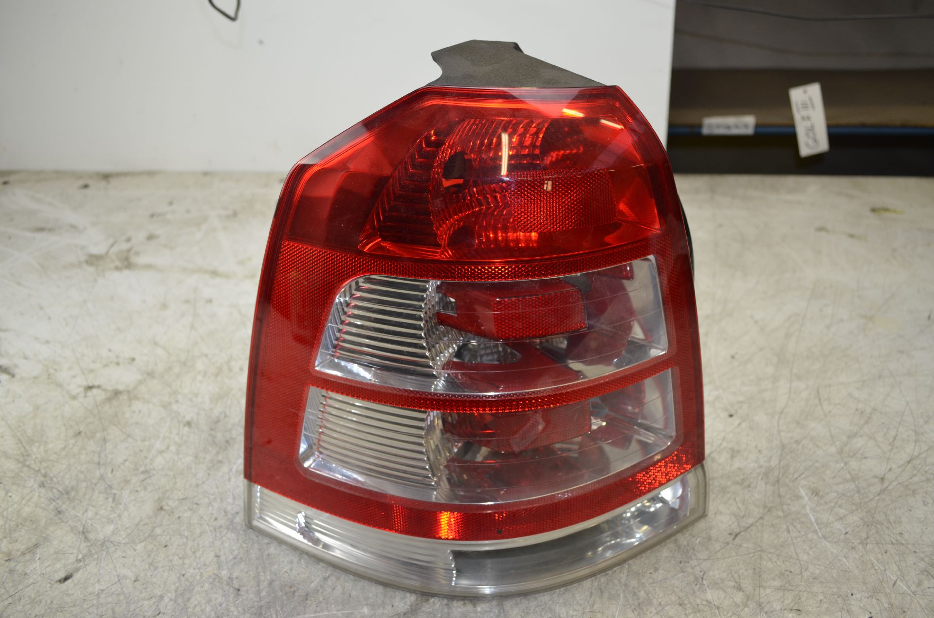 OPEL ZAFIRA A 99-05 RÜCKLEUCHTE HECKLEUCHTE INNEN LINKS NEU